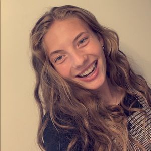 Meet your Posher, Anna